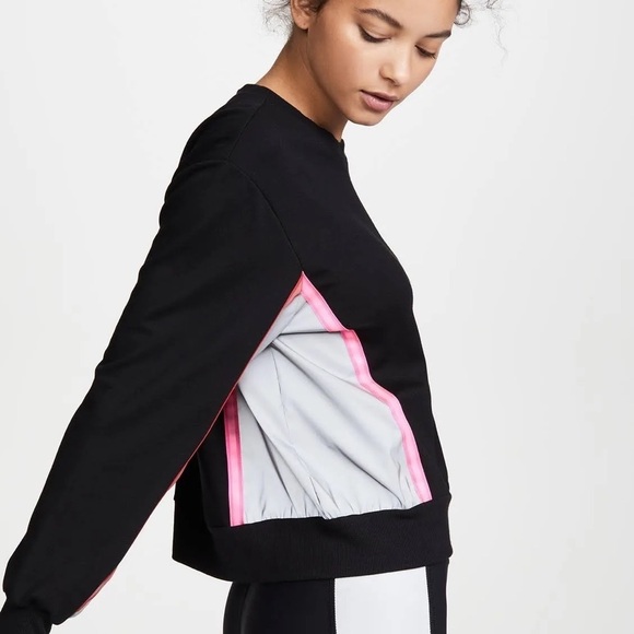 Terez Women’s NWT Colorblock Black Sweatshirt with Reflective Trim Size Small - Picture 5 of 13